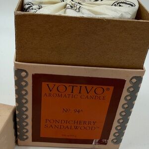 Votivo Candle pondicherry sandalwood